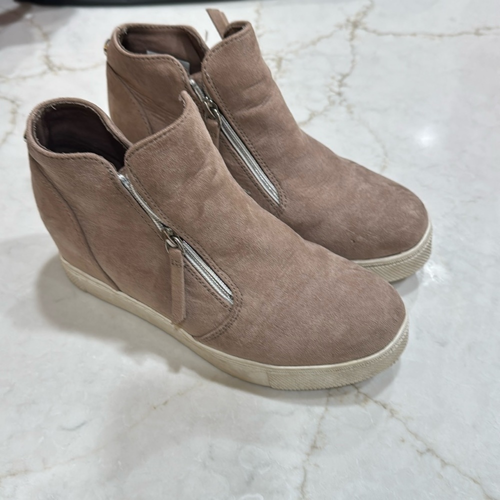 Girls Steve Madden boots